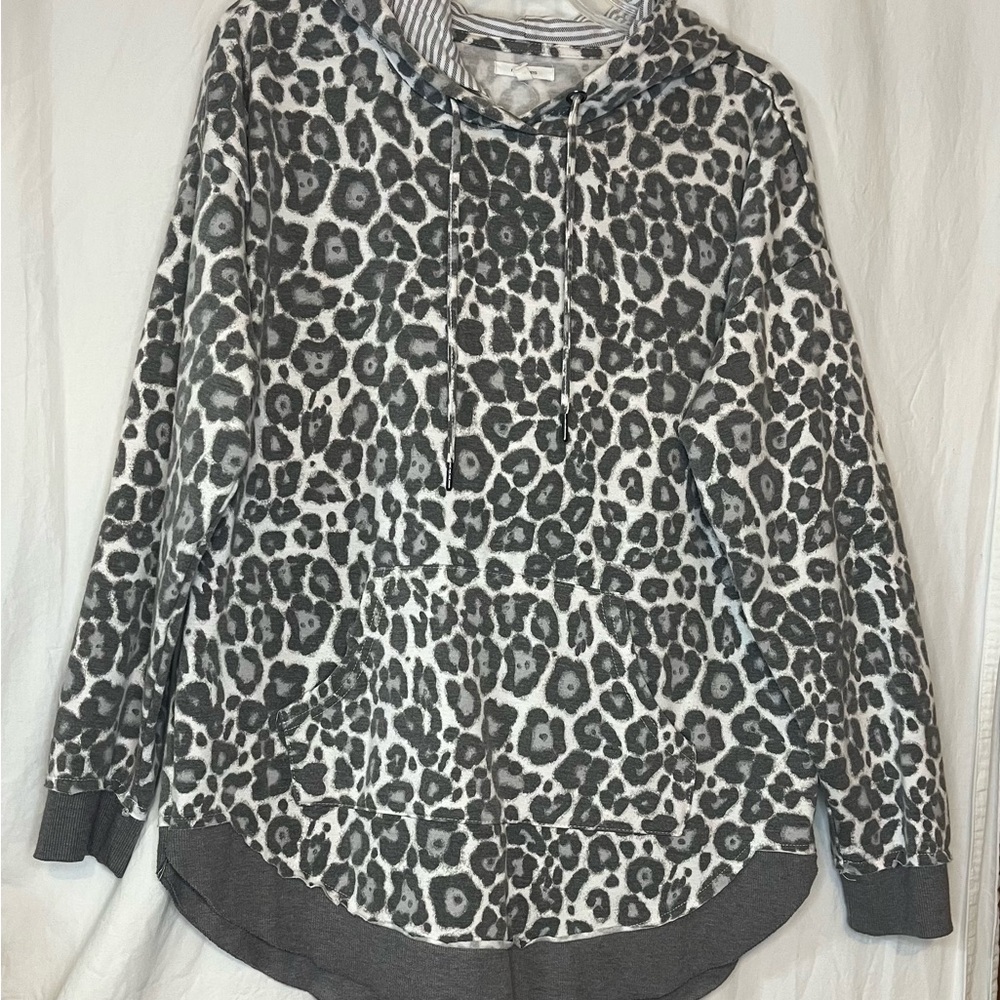 Maurices Gray Animal Print Hoodie